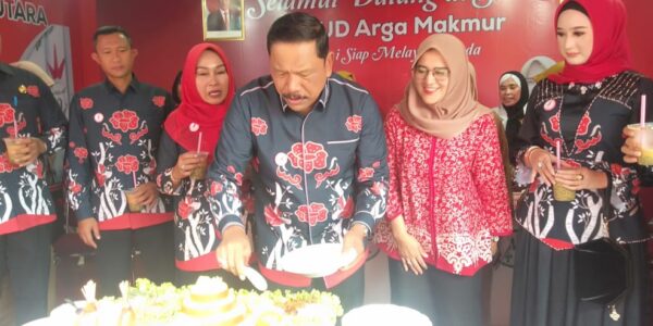 Bupati Bengkulu Utara Ir.H.Mian Kunjungi Setan RSUD BU.